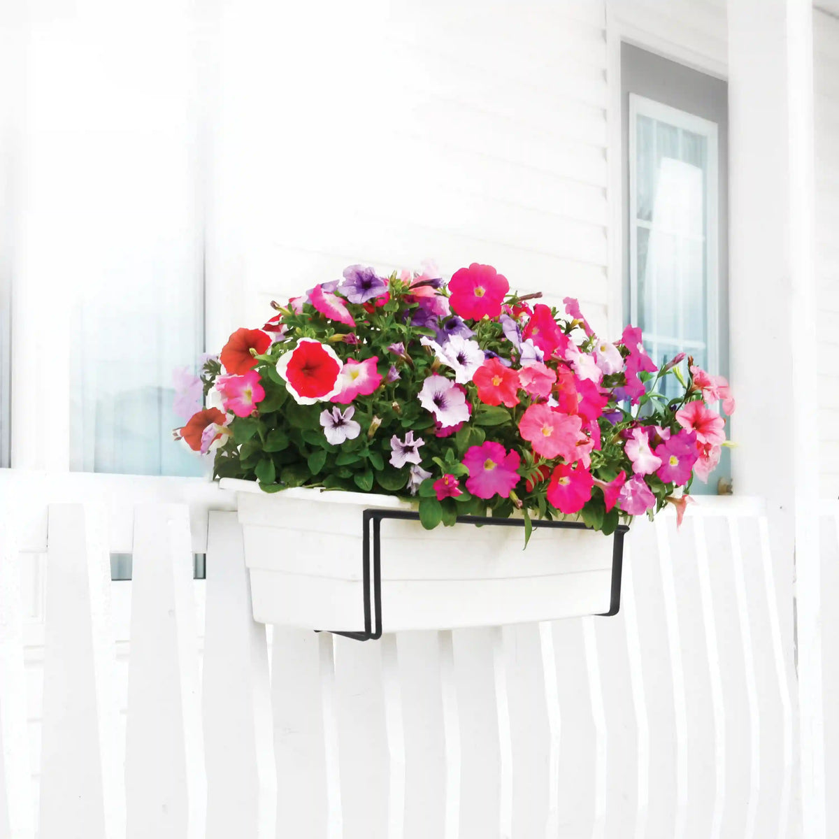 Sun Joe FPH1901B Deco Joe Adjustable Flower Box Holder | 18" - 36" in Length (Black)